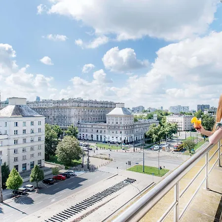 华沙老城宜必思酒店 3*