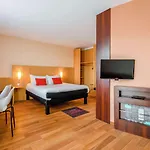 Ibis Stare 3* Varsó