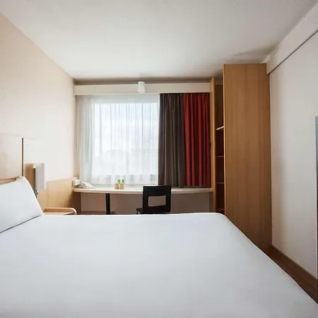 Ibis Stare Ξενοδοχείο 3*