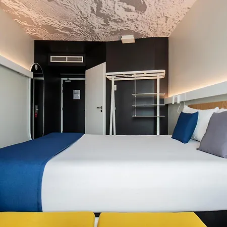 Ibis Stare 3*