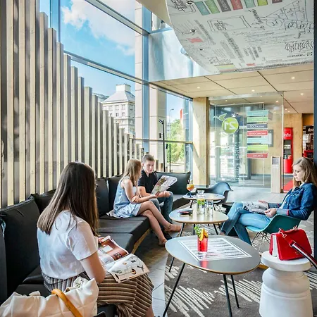 Ibis Stare Hotell 3*