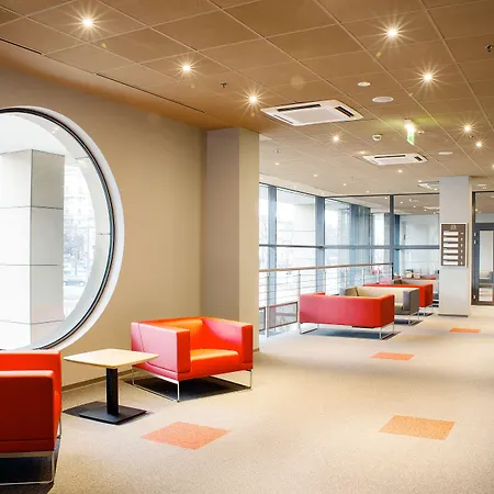 이비스 스테어 미아스토 호텔 바르샤바