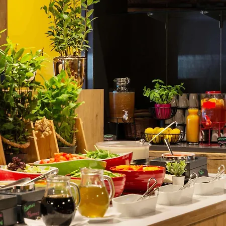 Ibis Stare Hotel 3*