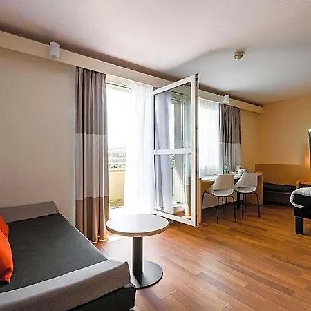 Hotel Ibis Stare 3*