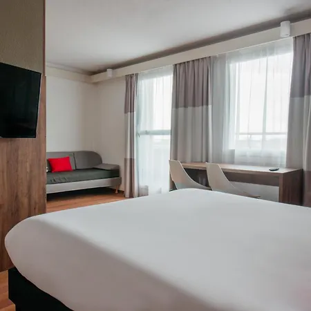 Hotel Ibis Stare