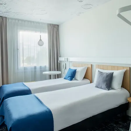 Ibis Stare Hotel 3*