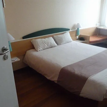 Ibis Stare Hotel 3*
